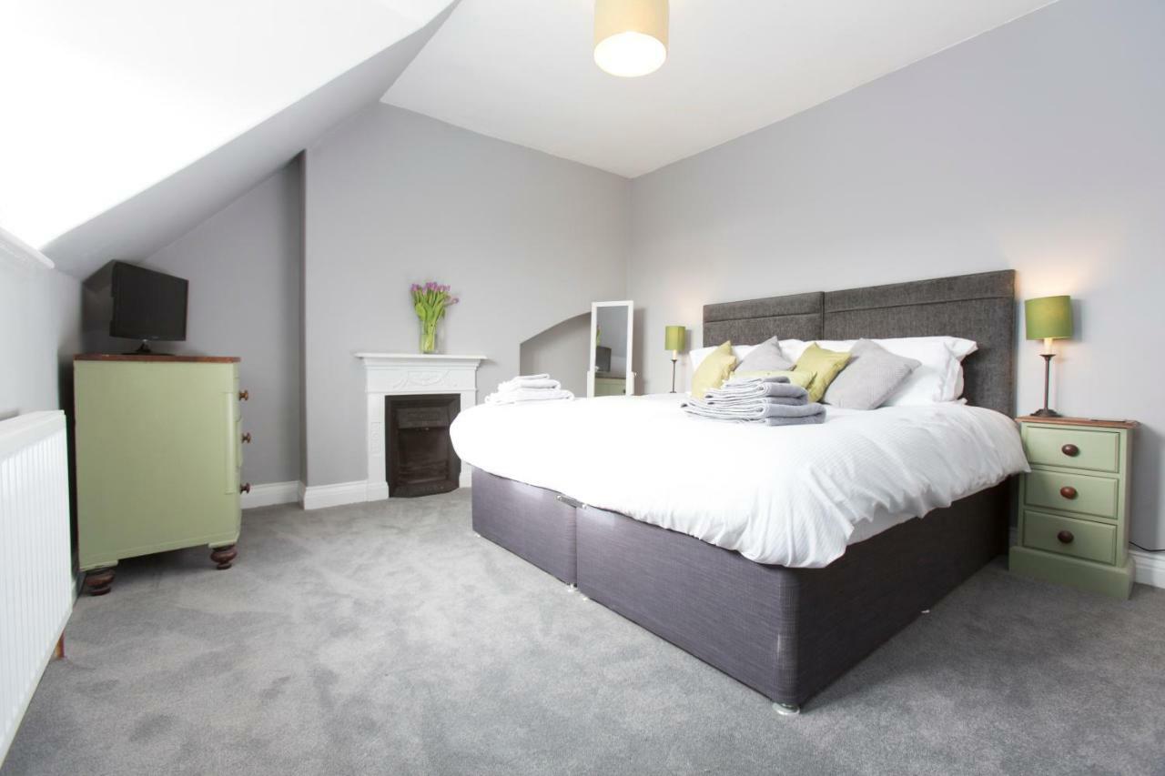 Fernleigh Bed and Breakfast Robin Hood's Bay Exteriör bild
