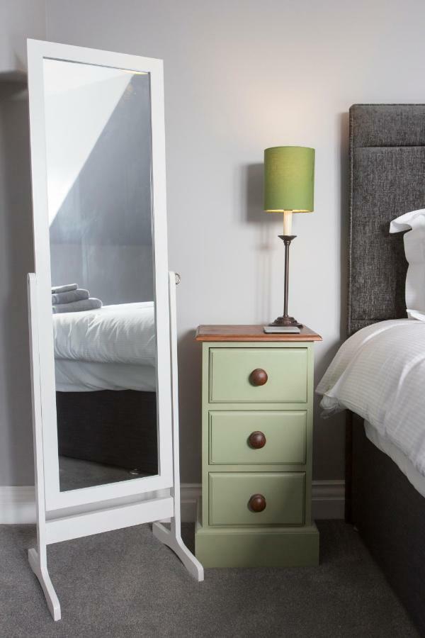 Fernleigh Bed and Breakfast Robin Hood's Bay Exteriör bild